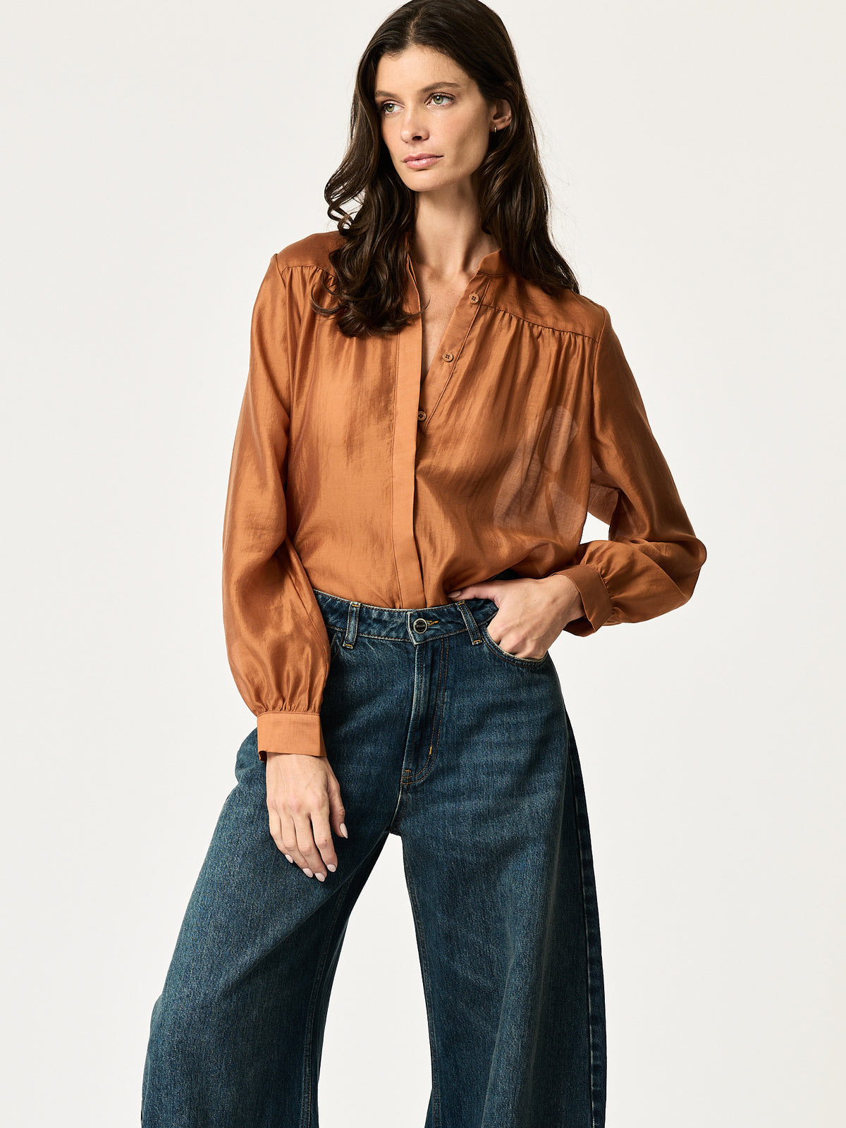 Sutton Shirt — Bronze