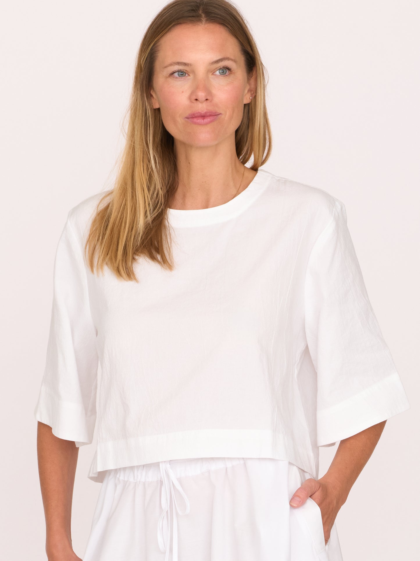 The Violet Top - White