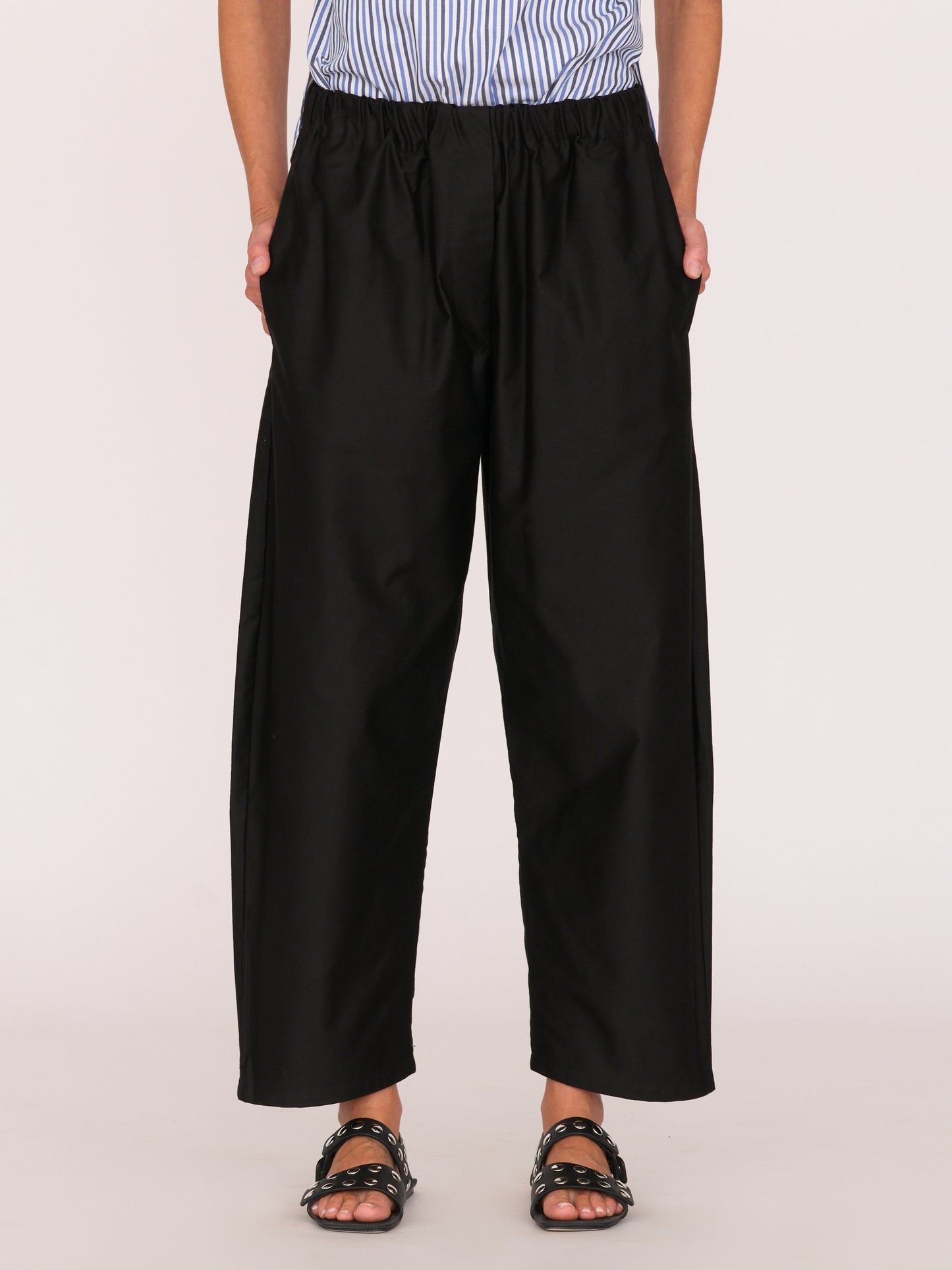 Phoenix Barrel Pant - Black